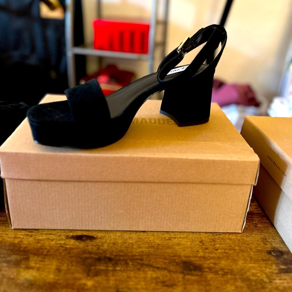 Steve Madden Black Suede Heels